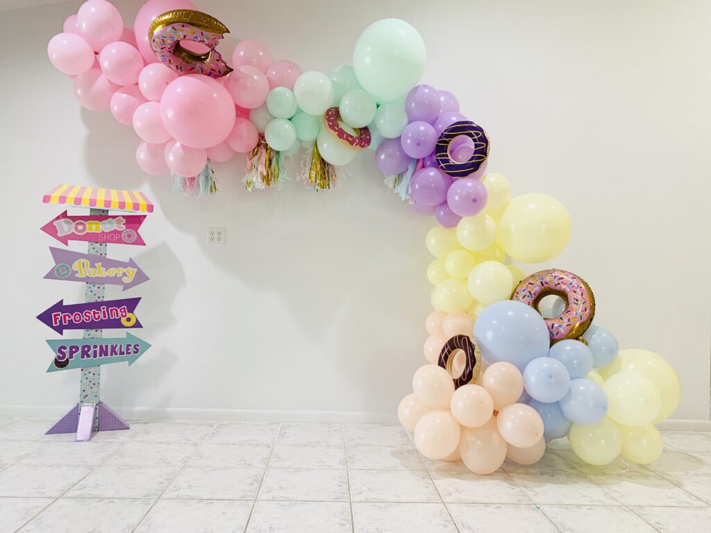 maflen building blcok birthday party supplies,pin the tail on the